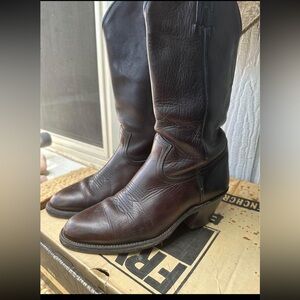 Gorgeous acorn cowboy boots